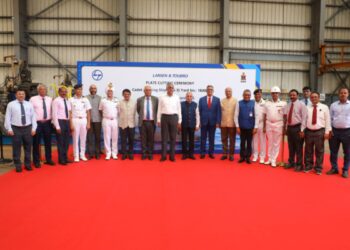 मेसर्स एलएंडटी शिपयार्ड में तीसरे कैडेट प्रशिक्षण जहाज का ‘स्टील कटिंग’ समारोह हुआ