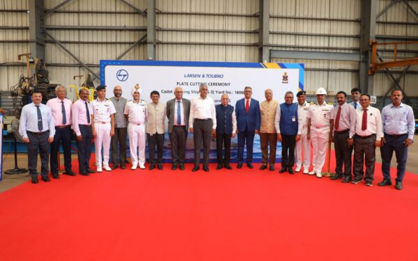 मेसर्स एलएंडटी शिपयार्ड में तीसरे कैडेट प्रशिक्षण जहाज का ‘स्टील कटिंग’ समारोह हुआ