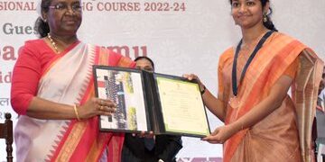 जंगलों के महत्व को जान-बूझ कर भुलाने की गलती कर रहा मानव समाज : राष्ट्रपति मुर्मू