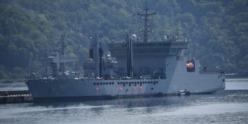 Indian Naval के जहाजों ने मलेशिया के कोटा किनाबालु का किया दौरा