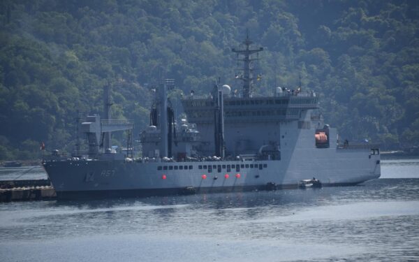 Indian Naval के जहाजों ने मलेशिया के कोटा किनाबालु का किया दौरा