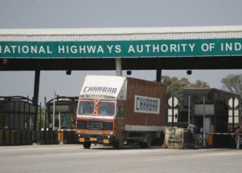 NHAI ने यात्रियों के साथ मारपीट करने पर टोल संचालन एजेंसी को किया प्रतिबंधित