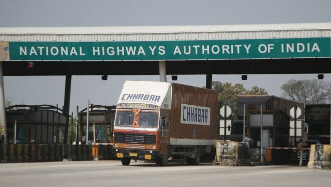 NHAI ने यात्रियों के साथ मारपीट करने पर टोल संचालन एजेंसी को किया प्रतिबंधित