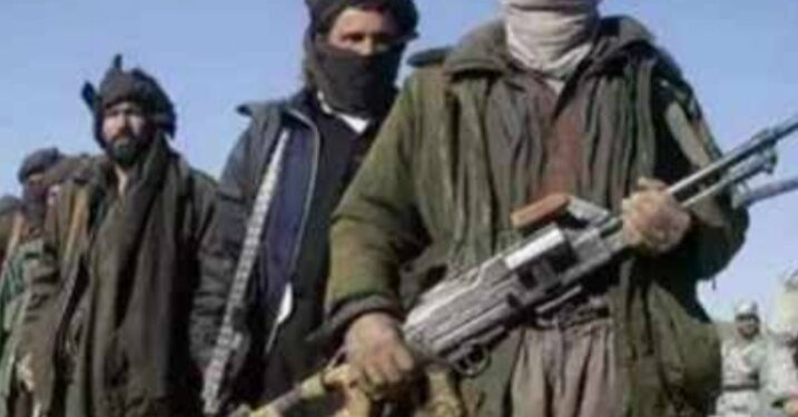 पाकिस्तान में आंतकी हमला, लोगों को नींद में गोली मारी, 7 की मौत