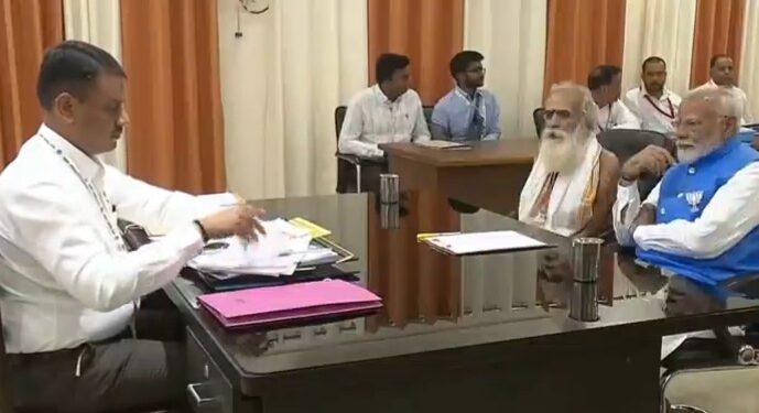 LOKSABHA ELECTION 2024 : PM MODI ने भरा नामांकन का पर्चा