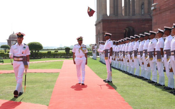 वाइस एडमिरल कृष्णा स्वामीनाथन, एवीएसएम, वीएसएम ने नौसेना उपप्रमुख का संभाला कार्यभार