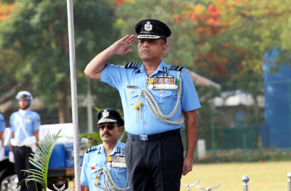 एयर मार्शल नागेश कपूर ने एओसी-इन-सी का किया पदभार ग्रहण