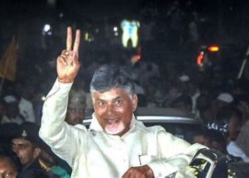 Chandrababu Naidu ने ली आंध्र प्रदेश के मुख्यमंत्री पद की शपथ, पवन कल्याण बने उपमुख्यमंत्री, नायडू कैबिनेट में 17 नए चेहरे शामिल