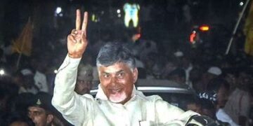 Chandrababu Naidu ने ली आंध्र प्रदेश के मुख्यमंत्री पद की शपथ, पवन कल्याण बने उपमुख्यमंत्री, नायडू कैबिनेट में 17 नए चेहरे शामिल