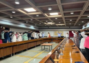 Ministry of Parliamentary Affairs ने किया Yoga Workshop का आयोजन