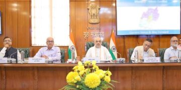 मणिपुर : गृह मंत्रालय जल्द ही मैतेई और कुकी समूहों से करेगी बात, केन्द्रीय बलों की होगी तैनाती