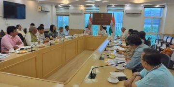 Ministry of Information and Broadcasting योग के बारे में जागरूकता के लिए करेगा विभिन्न कार्यक्रमों का आयोजन