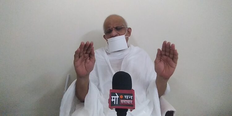 मीनाबाई स्वामी जी का चातुर्मास परम पूज्य गुरुदेव धीरजमुनि महाराज के नेतृत्व में हुआ आरंभ   