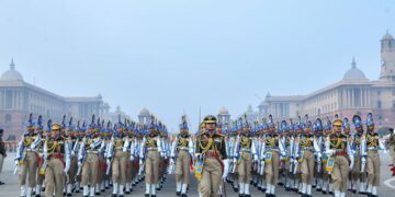प्रधानमंत्री ने केंद्रीय रिजर्व पुलिस बल कर्मियों को स्थापना दिवस पर दीं शुभकामनाएं