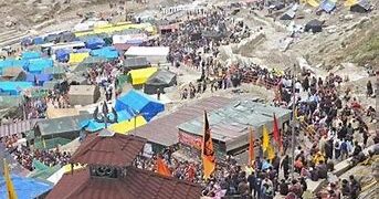 191 वाहनों से 4,885 तीर्थयात्रियों का 14वां जत्था कड़ी सुरक्षा के बीच अमरनाथ रवाना