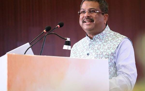 सहयोगात्मक शिक्षा प्रणाली के निर्माण के लिए केंद्र के साथ म‍िलकर राज्य सरकारें करें काम : प्रधान