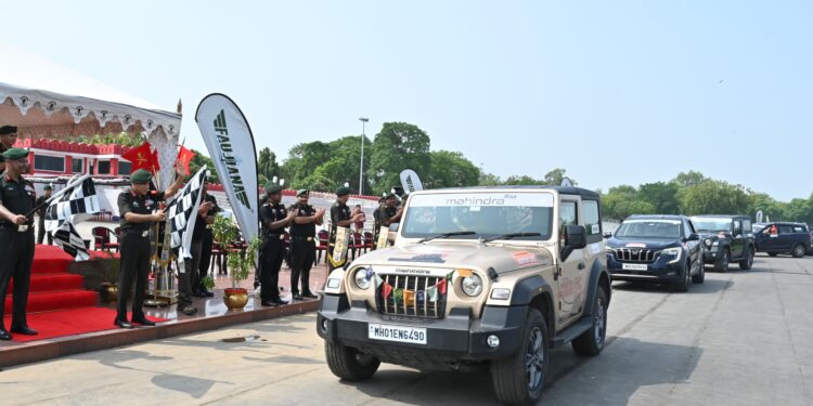 भारतीय सेना ने कारगिल विजय के 25 वर्ष पूर्ण होने के उपलक्ष्य में कार रैली को किया रवाना