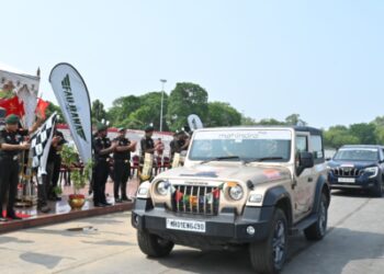 भारतीय सेना ने कारगिल विजय के 25 वर्ष पूर्ण होने के उपलक्ष्य में कार रैली को किया रवाना