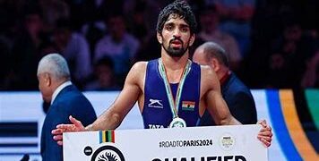 PARIS OLYMPICS 2024 : भारतीय रेसलर अमन सहरावत पहुंचे सेमीफाइनल में