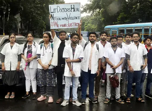कोलकाता ट्रेनी डॉक्टर रेप-मर्डर मामला, कल रेजिडेंट डॉक्टरों की देशव्यापी हड़ताल
