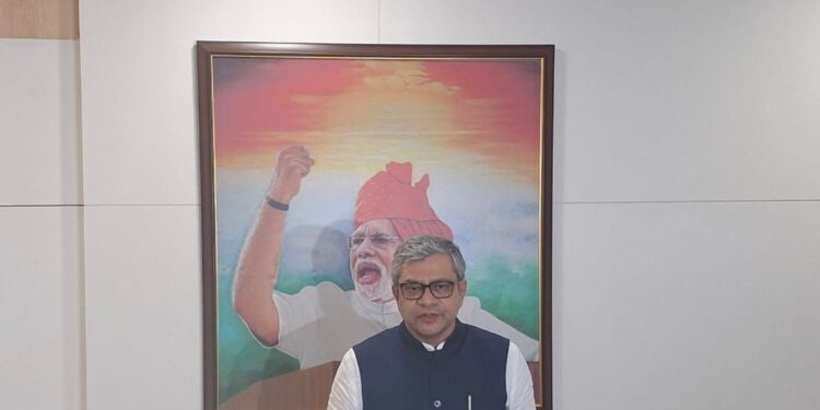 टाटा की सेमीकंडक्टर इकाई का निर्माण आज से हुआ शुरू, 27 हजार करोड़ रुपये का न‍िवेश, 28 हजार होंगे रोजगार