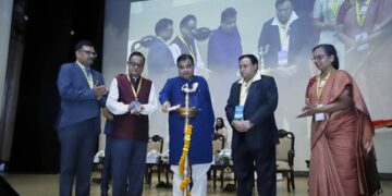नितिन गडकरी ने अंतर्राष्ट्रीय मेथनॉल सेमिनार का किया उद्घाटन