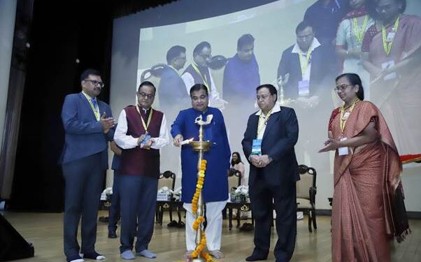 नितिन गडकरी ने अंतर्राष्ट्रीय मेथनॉल सेमिनार का किया उद्घाटन