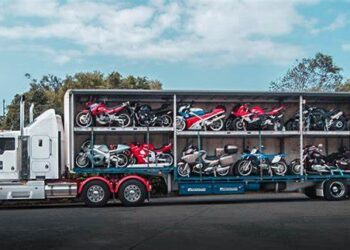 भारत में दोपहिया वाहनों की बिक्री ने अक्टूबर माह में बनाया रिकॉर्ड