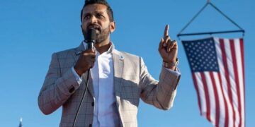 भारतवंशी काश पटेल को Donald Trump ने बनाया जांच एजेंसी FBI का डायरेक्टर