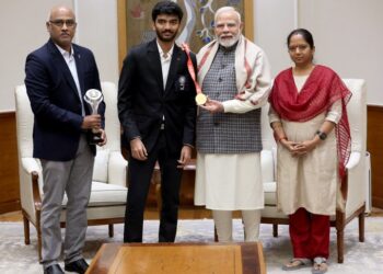 हर एथलीट की सफलता में उसके माता-पिता की होती है अहम भूमिका : पीएम मोदी