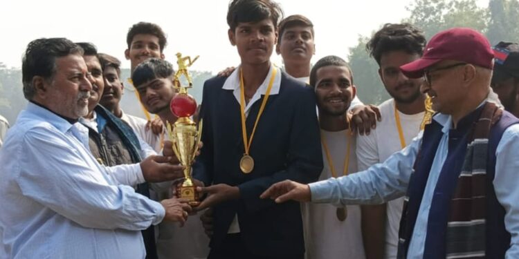 श्री महेश्वरी विद्यालय ने क‍िया पाँच दिवसीय क्रिकेट प्रतियोगिता का आयोजन