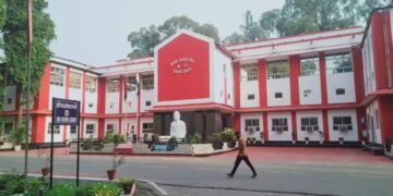 ARMY HOSPITAL ने हार्टमेट 3 डिवाइस का उपयोग करके भारत का पहला लेफ्ट वेंट्रिकुलर असिस्ट डिवाइस प्रत्यारोपण किया