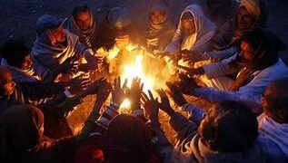 महाकुंभ में आने वाले श्रद्धालुओं को अलाव के लिए ऑनलाइन उपलब्ध होंगी लकड़ी