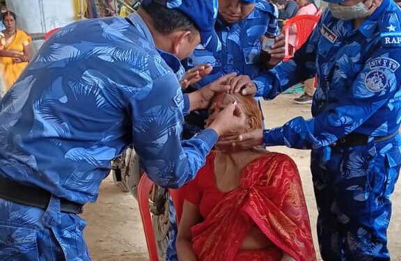 MAHAKUMBH 2025 : सीमाओं से परे सेवा का संकल्प लेकर महाकुम्भ में जुटे जवान