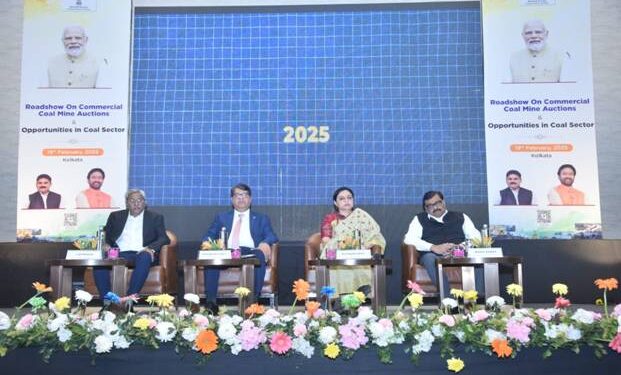 कोयला मंत्रालय ने कोयला क्षेत्र में अवसरों और वाणिज्यिक कोयला खदान नीलामी पर कोलकाता में जानकारी कार्यक्रम का किया आयोजन