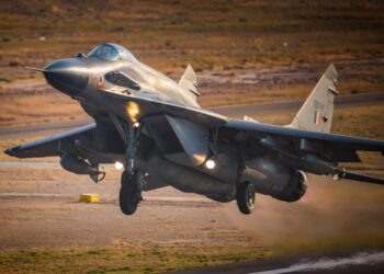 भारतीय वायु सेना ने संयुक्त अरब अमीरात में बहुराष्ट्रीय अभ्यास डेजर्ट फ्लैग-10 में लिया भाग