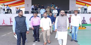 प्रधानमंत्री विशाखापत्तनम से 11वें अंतर्राष्ट्रीय योग दिवस समारोह का करेंगे नेतृत्व