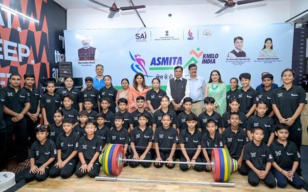 मनसुख मांडविया ने अस्मिता वेटलिफ्टिंग लीग का किया शुभारंभ