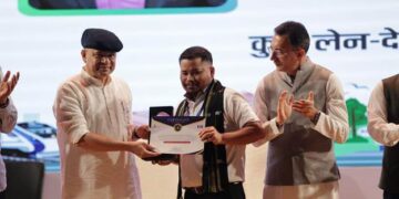 10 लाख नागरिकों को मिलेगा निशुल्क एआई प्रशिक्षण : केंद्रीय मंत्री अश्विनी वैष्णव