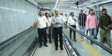 कोलकाता मेट्रो रेलवे ने शहर के उत्तरी उपनगरों और हवाई अड्डे के बीच संपर्क बढ़ाने के प्रयास के तहत पीली लाइन पर एयरपोर्ट और नोआपाड़ा स्टेशनों के बीच किया ट्रायल रन