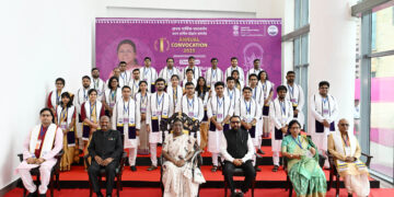 अपने सामाजिक दायित्वों के प्रति सजग डॉक्टरों ने राष्ट्र के विकास में निभाई है महत्वपूर्ण भूमिका : राष्ट्रपति