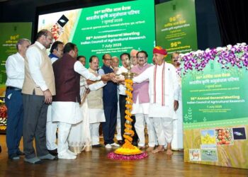 जन औषधि केंद्र के समान ‘फसल औषधि केंद्र’ भी खोलने पर विचार : श्री शिवराज सिंह