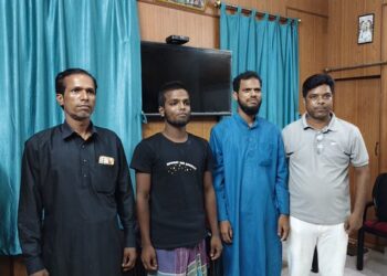 बांग्लादेश भेजे जाने के डेढ़ महीने बाद बीएसएफ ने मालदा के प्रवासी मजदूर को बशीरहाट पुलिस को सौंपा