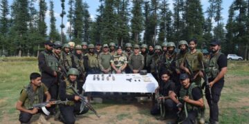 बीएसएफ, सेना और जम्मू-कश्मीर पुलिस को संयुक्त ऑपरेशन में म‍िली बड़ी कामयाबी, आतंकी ठिकाने का लगा पता