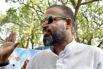 टीएमसी नेता युसूफ पठान और ललितेश त्रिपाठी पहुंचे पटना, ‘वोटर अधिकार यात्रा’ में  होंगे शाम‍िल