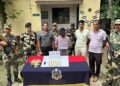 BSF ने बंगाल के नदिया ज‍िले से 35 सोने के बिस्कुट किये जब्त, एक व्यक्ति गिरफ्तार