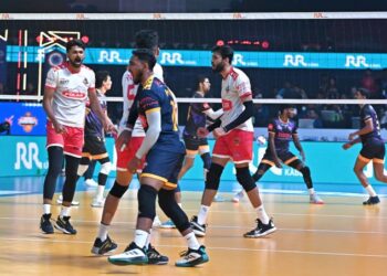 बेंगलुरु टॉरपीडोज ने पीवीएल में कोलकाता थंडरबोल्ट्स पर 11-15, 15-13, 15-11, 15-11 से की जीत दर्ज