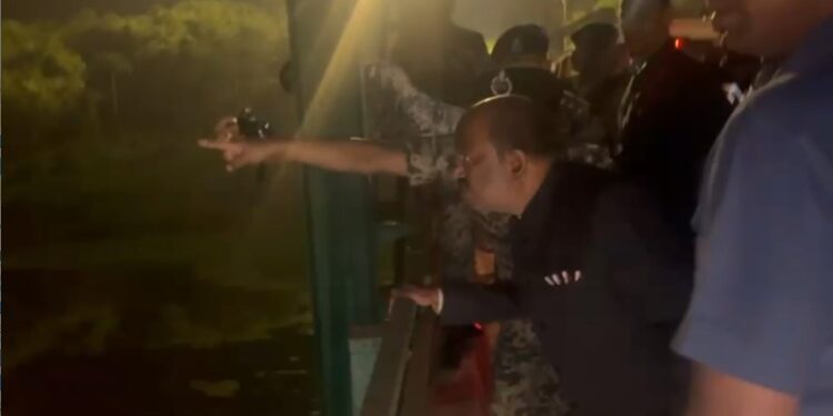 राज्यपाल बोस आज करेंगे मुर्शिदाबाद के सीमावर्ती इलाकों का दौरा, कल क‍िया था हकीमपुर सीमा चौकी का दौरा