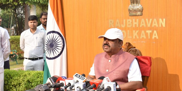 मैं एक हिंसा-मुक्त, करप्शन-मुक्त बंगाल बनाना चाहता हूं : राज्यपाल