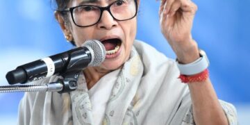 हम वक्फ संपत्तियों को छीनने नहीं देंगे, किसी को भी किसी धार्मिक स्थल को छूने की इजाजत नहीं दी जाएगी : ममता